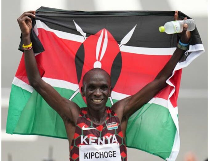 Kenya’s Eliud Kipchoge makes history, retains Olympic marathon title