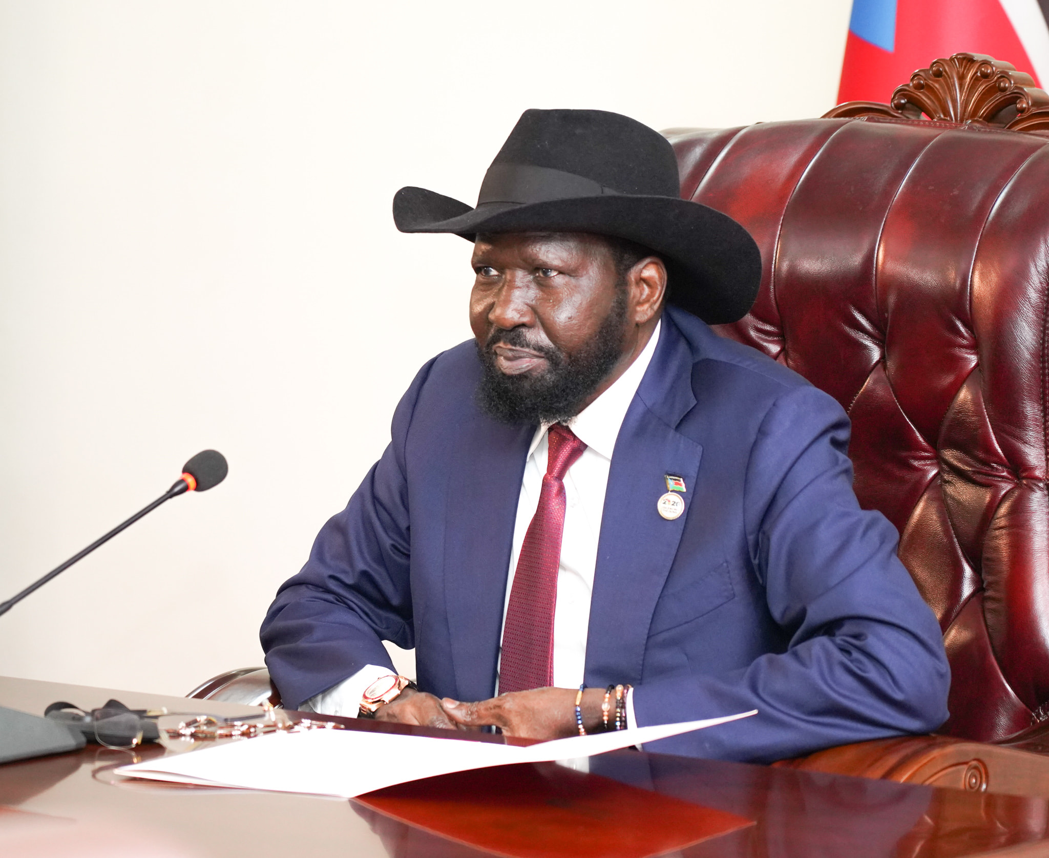 Kiir directs Makur to fix foreign exchange rates