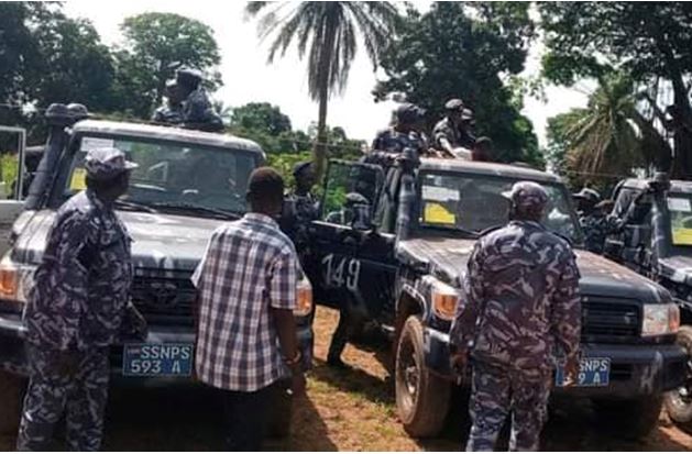 Western Equatoria State receive seven vehicles for patrol