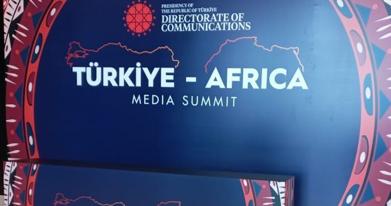<strong>Turkey holds summit, hosts over 100 African journalists</strong>