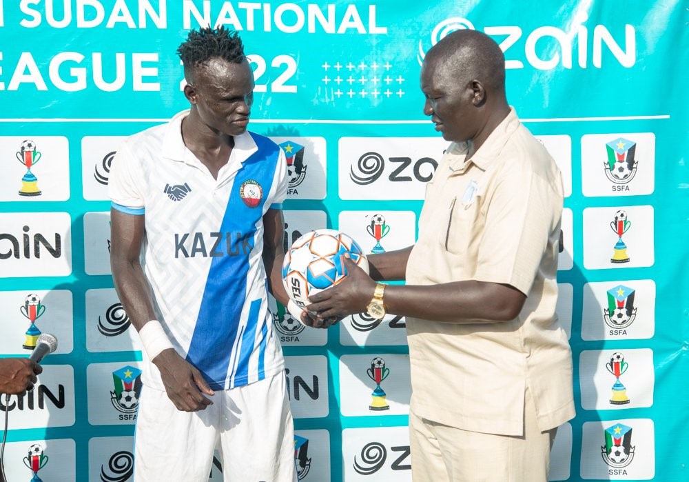 SSNL: Akot puts Super Stars to the sword with a hat-trick