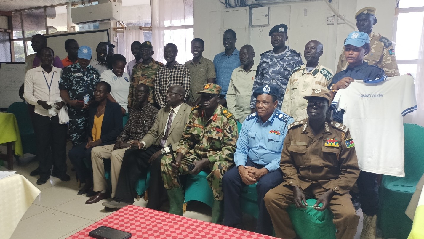 Organised forces, civil society trained in community policing in Bor