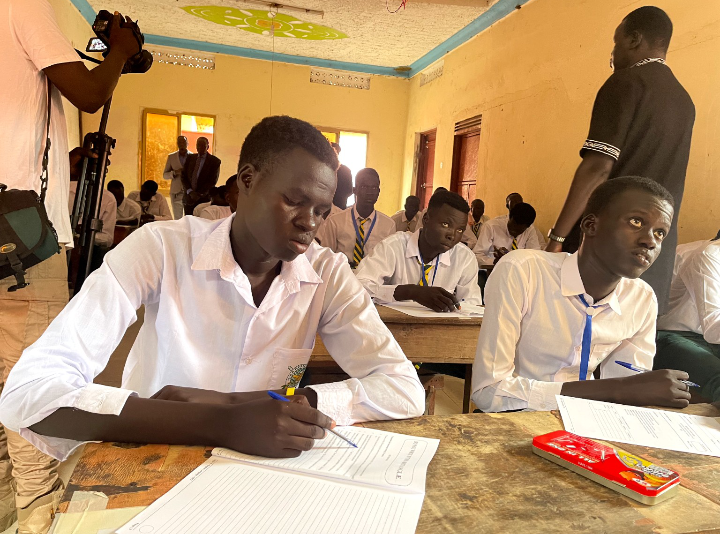 Over 1000 students sit for SSCSE exams  in Jonglei State