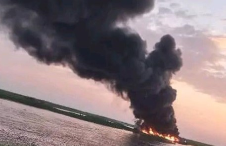 Another cargo boat destroyed by fire in Bor