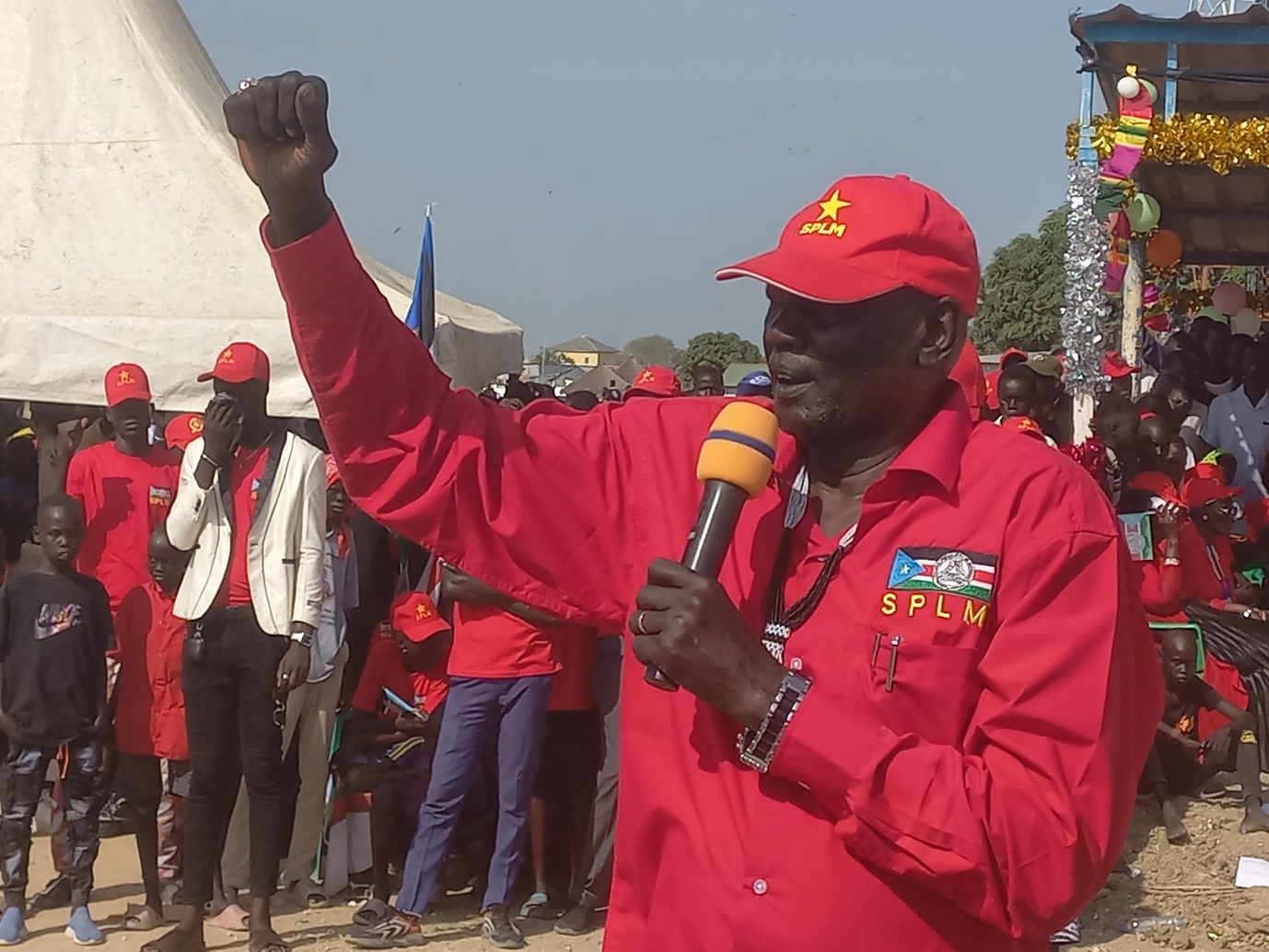 Makuei leads over 30,000 people in Jonglei’s Kiir endorsement
