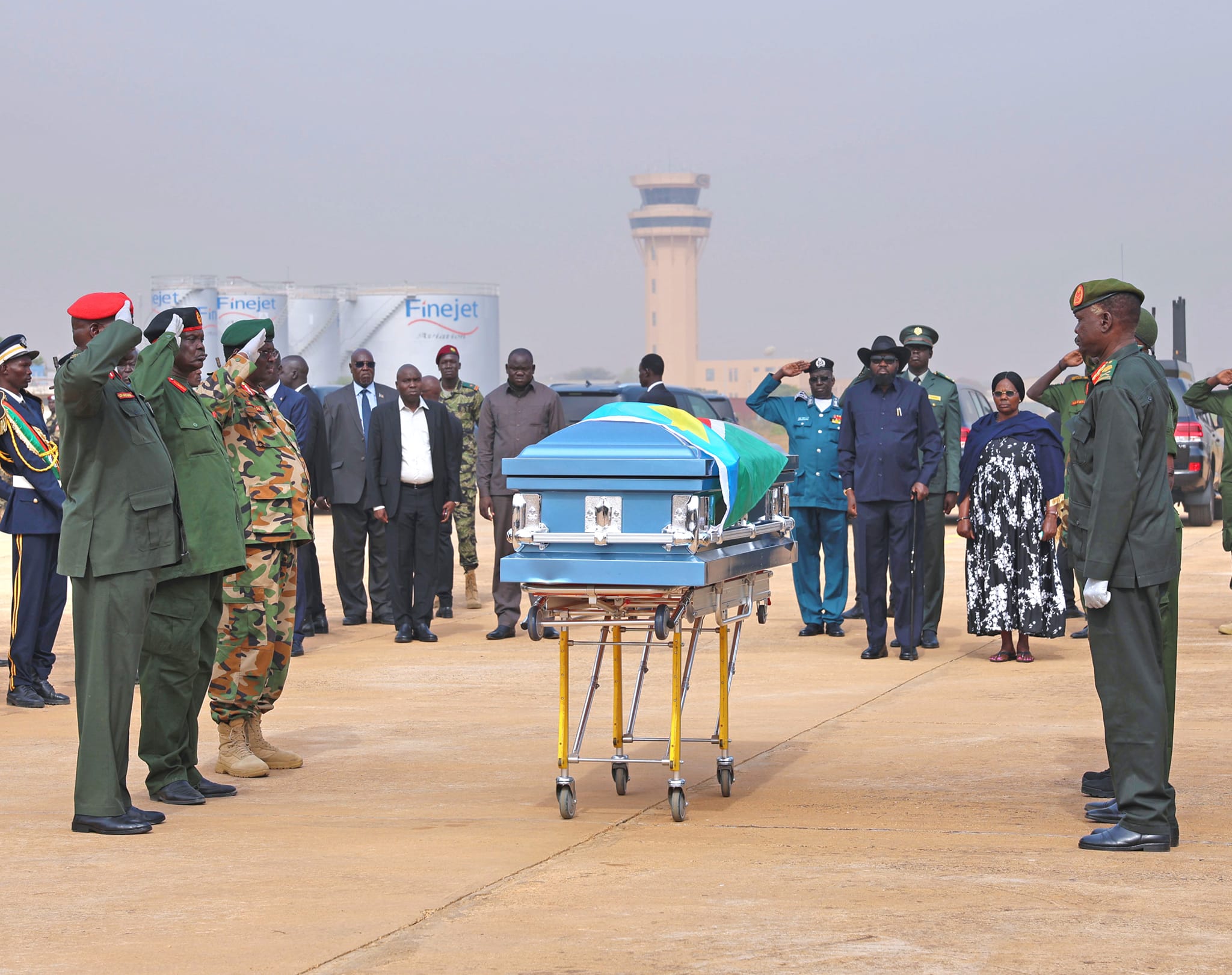 Kiir pays last respect to late ex-governor, Gen Matur